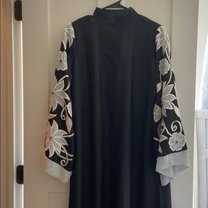 Beautiful floral sleeved abaya